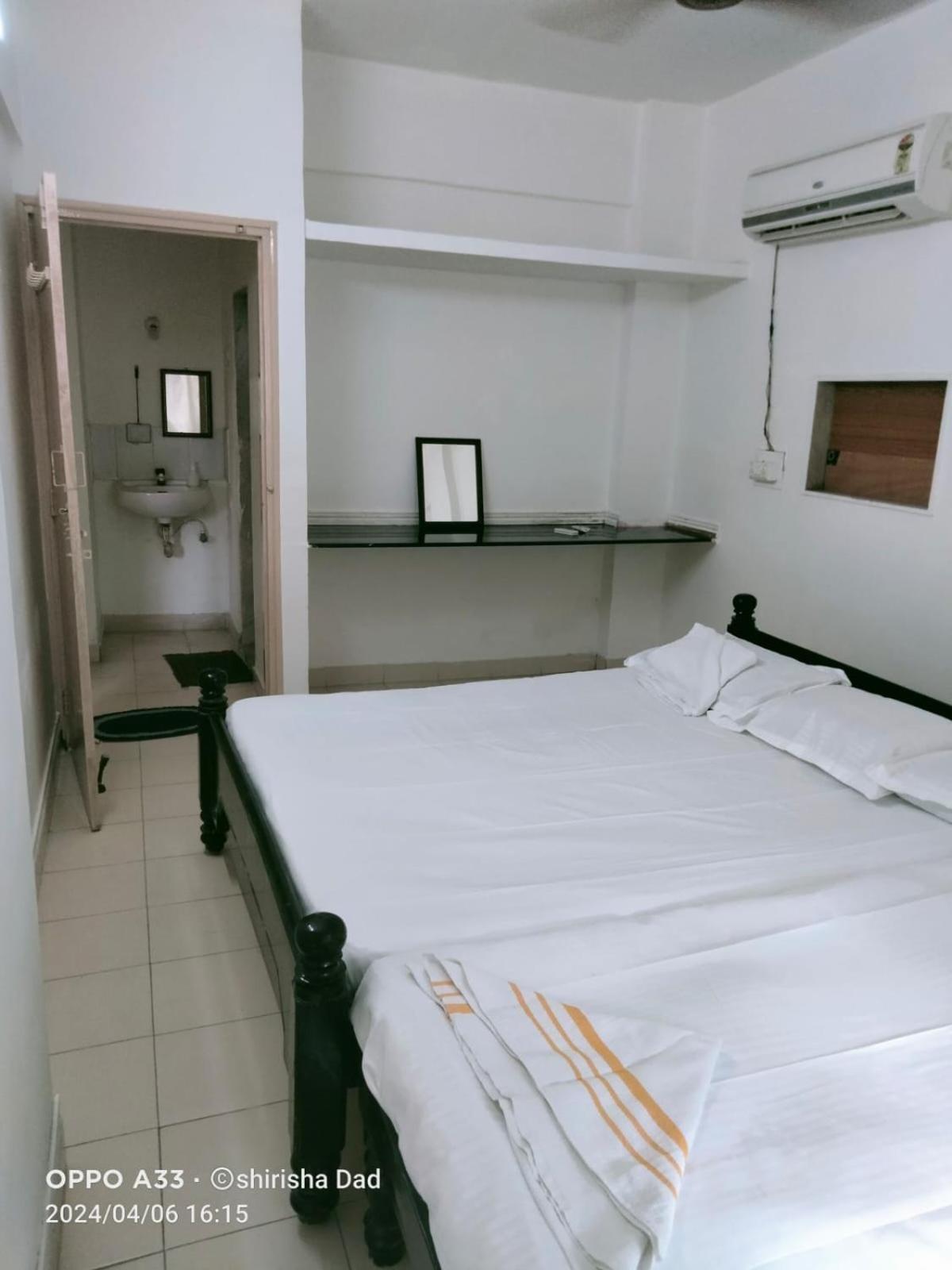 Hotel Vasavi Nivas Tirupati Exteriér fotografie