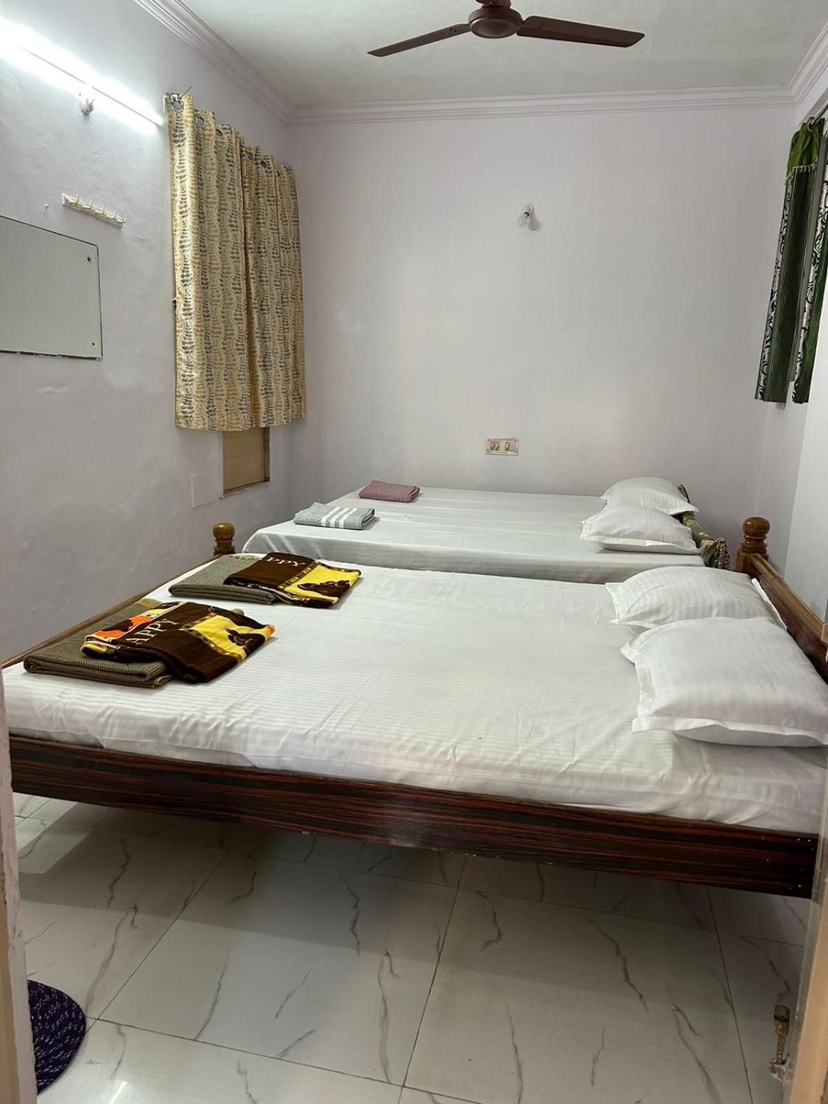 Hotel Vasavi Nivas Tirupati Exteriér fotografie